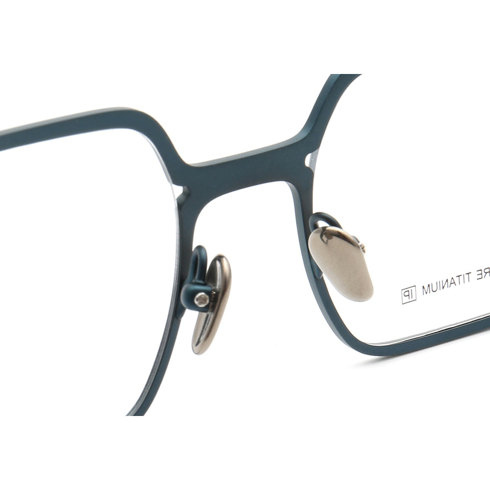 Griffin | Modern Square Pure Titanium Eyeglass Frames | Two Toned Striped Finish