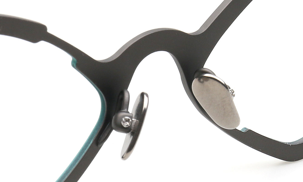 Jean | Diamond Shaped Unisex Titanium Eyeglass Frames | Stylish Retro Nerd Geometric Glasses